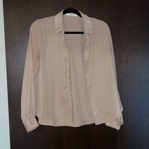 Impression size small button-down, lightly worn 100% polyester